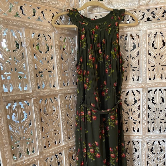 Point Sur floral midi dress - Picture 1 of 3